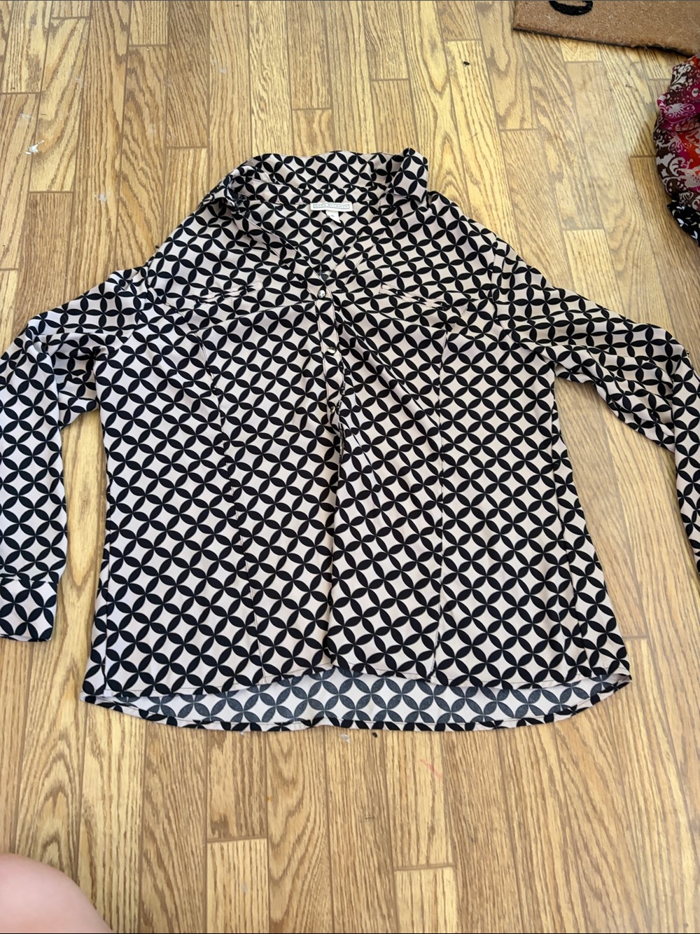 Dana Buchman Black and Cream Geometric Button-Down Shirt - Picture 1 of 2